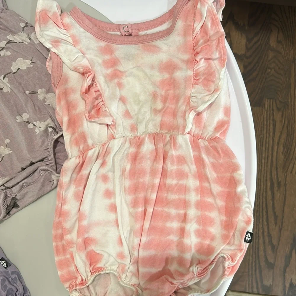 Kyte Baby Rompers - Picture 4 of 6